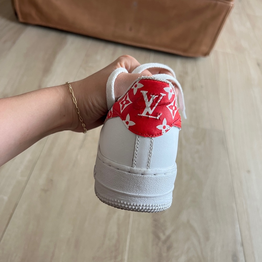 Custom airforce 1 - Picture 7 of 7
